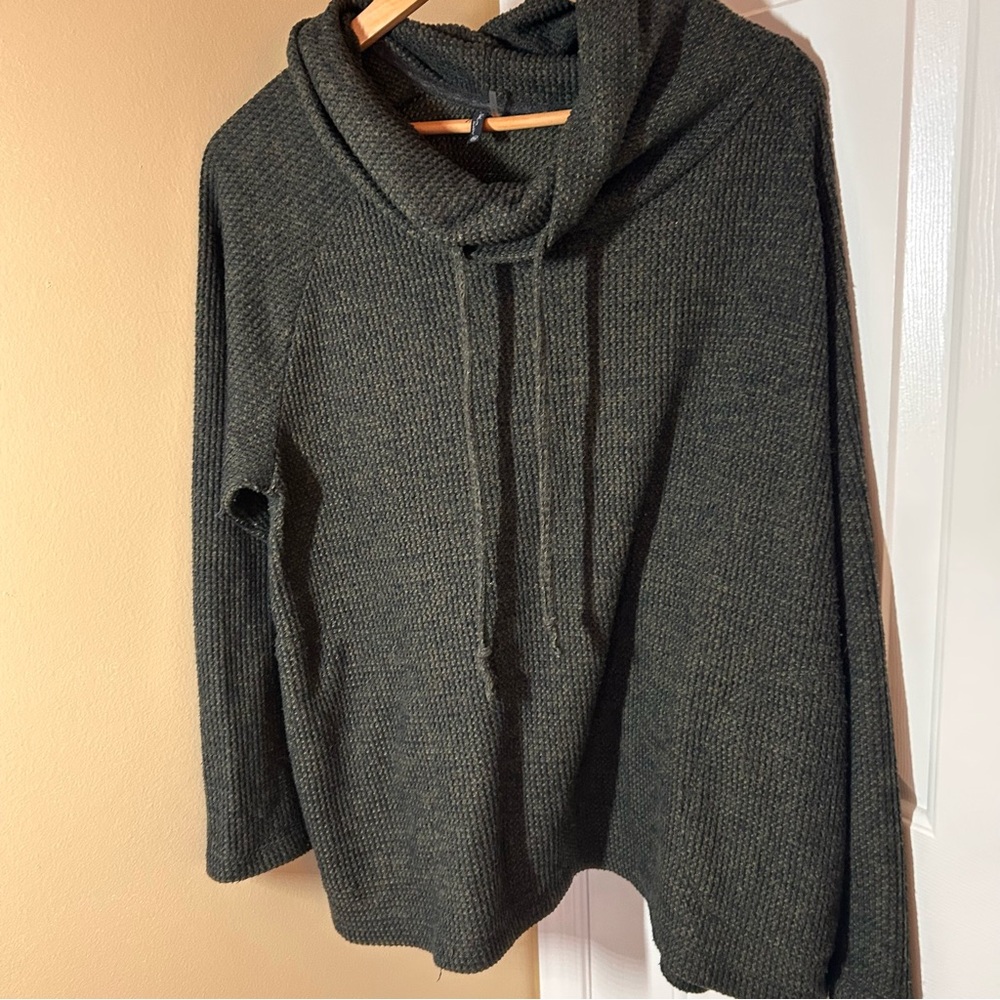 Elegant Dark Green Women's Cowl Neck Sweater